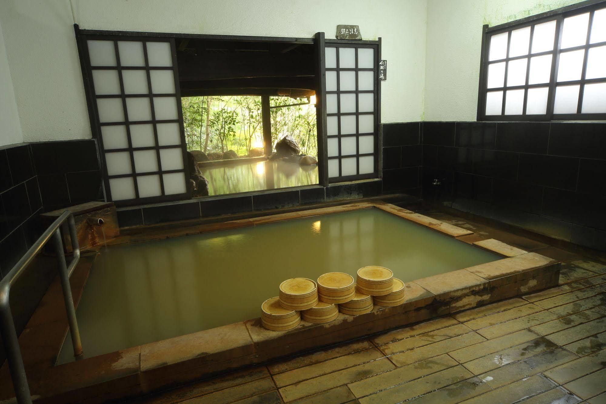 Ryokan Wakaba Minamioguni Exterior photo