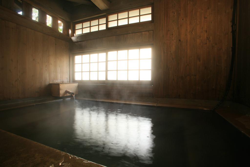 Ryokan Wakaba Minamioguni Exterior photo
